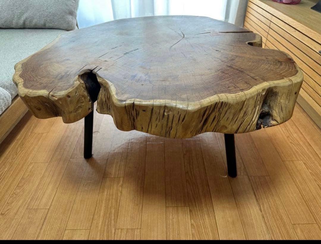 NOCE 80cm アカシア 一枚板 ローテーブル コーヒー カフェ 切株 天然 ローテーブルのご紹介】 世界に一つだけ。アカシア天然木の切り株を