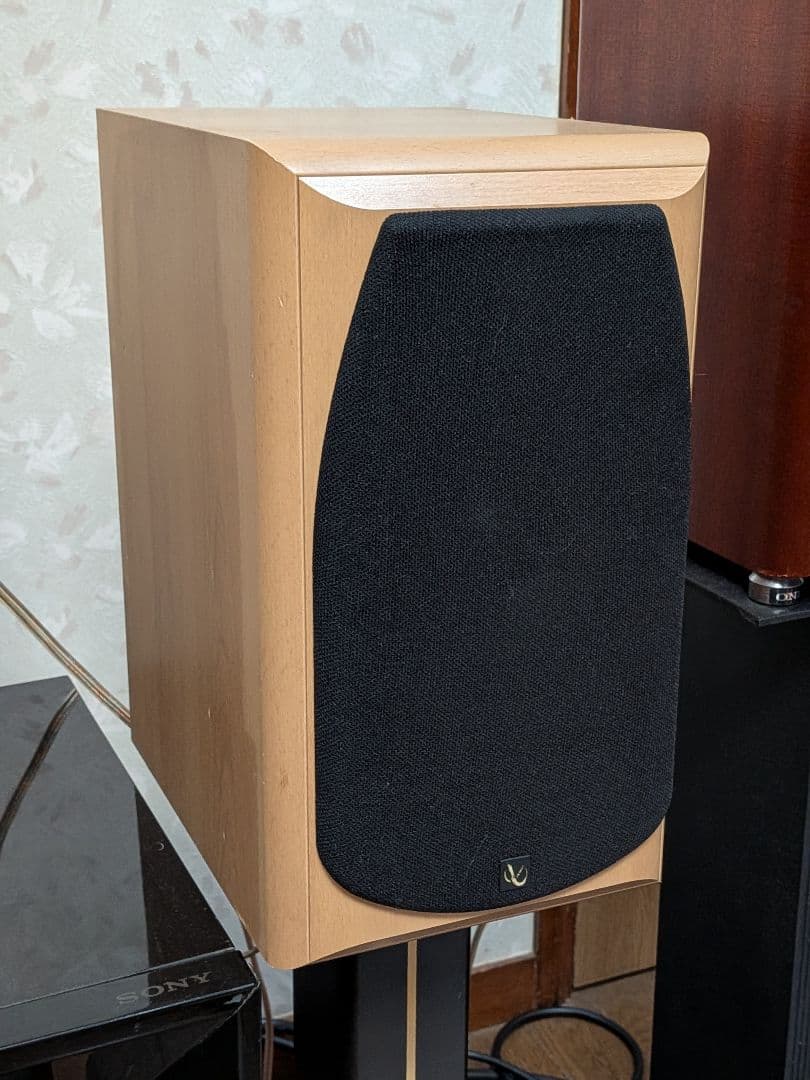 Infinity《Reference 21》ブックシェルフスピーカー 読んで！ - メルカリ