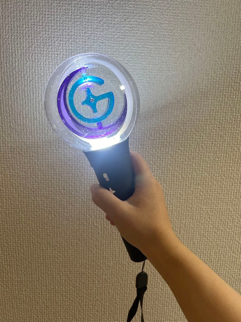 GFRIEND official light stick ヨチン ペンライト | Shop at Mercari