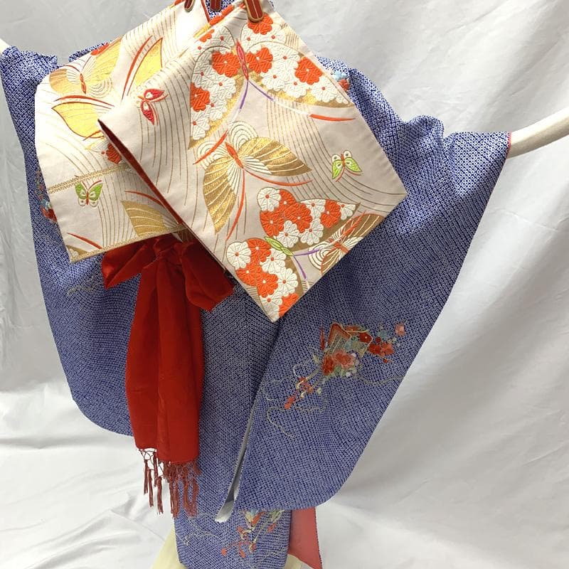 506ag54□七五三 七歳 女児 着物&袋帯 総絞り 総刺繍 御所車□美品