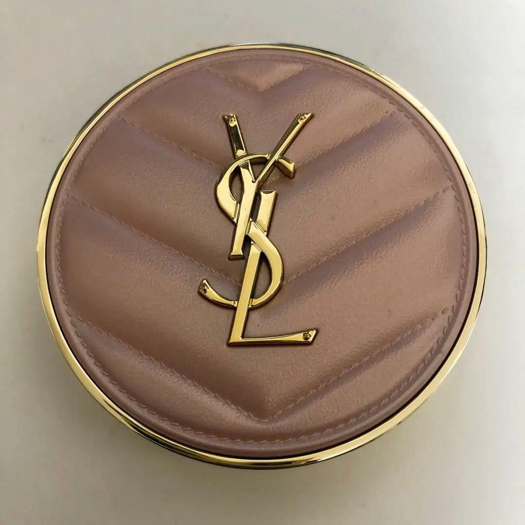 YSL YSL ラディアント タッチ グロウパクト B10 コレクター - メルカリ