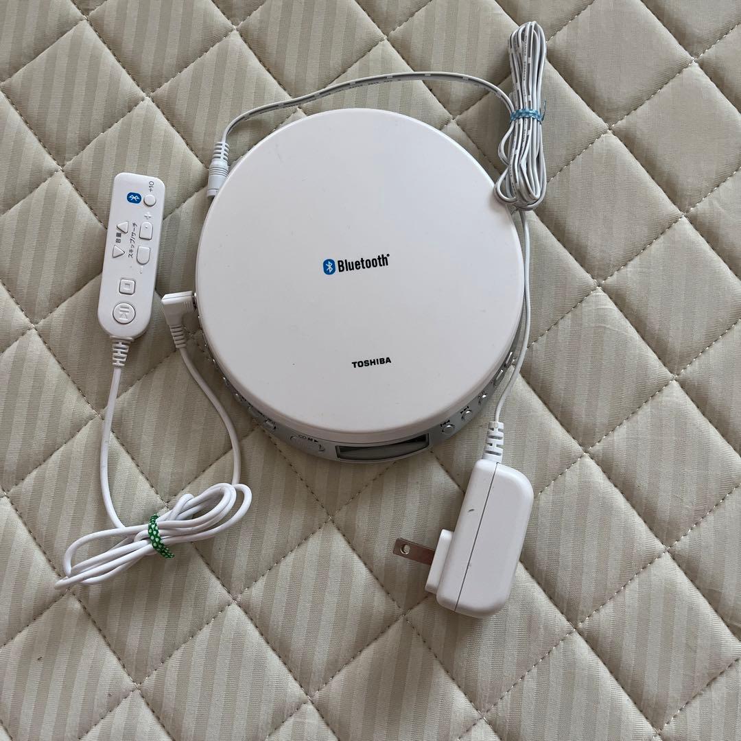 東芝 ポータブルCDプレイヤー♪TY-D3 - メルカリ