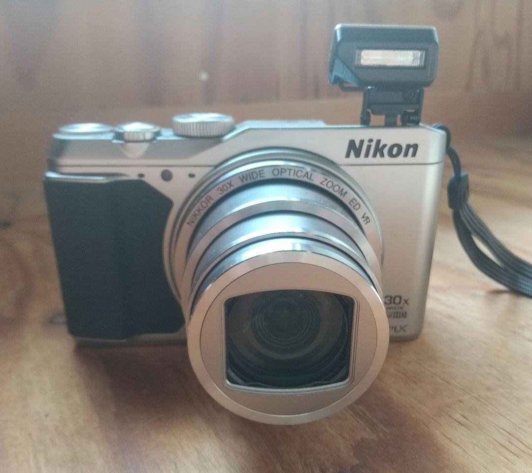 Nikon COOLPIX S9900 シルバー 30倍ズーム Amazon | Nikon デジタルカメラ COOLPIX S9900 光学30倍 1605万画素