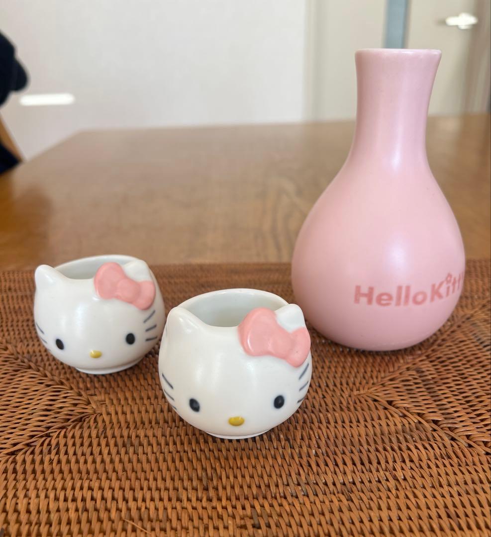 Hello Kitty 徳利とおちょこ（激レア） - メルカリ