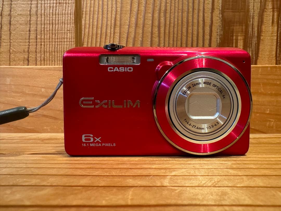 CASIO EXILIM 16.1メガピクセル デジタルカメラ EX-Z31CASIO EXILIM