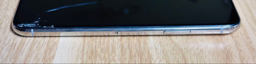 Apple iPhone X 64GB 画面ひび割れ - メルカリ