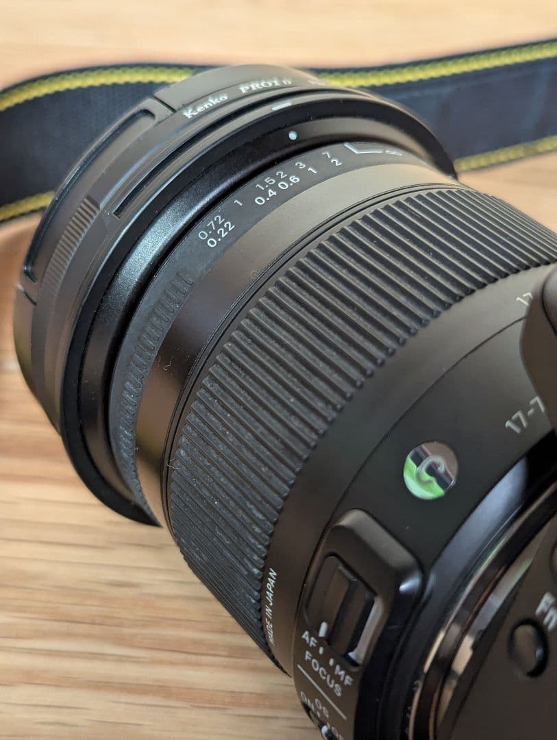 Nikon D5600 本体＋レンズ SIGMA 17-70mm F2.8-4