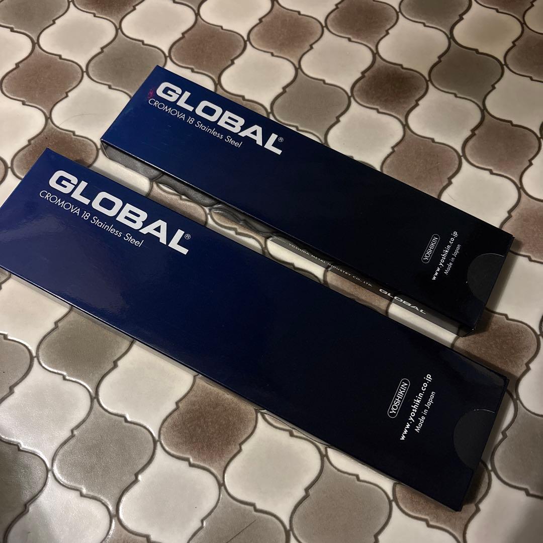 新品の未使用品⭐︎GLOBAL CROMOVA 18 包丁2本セット - メルカリ