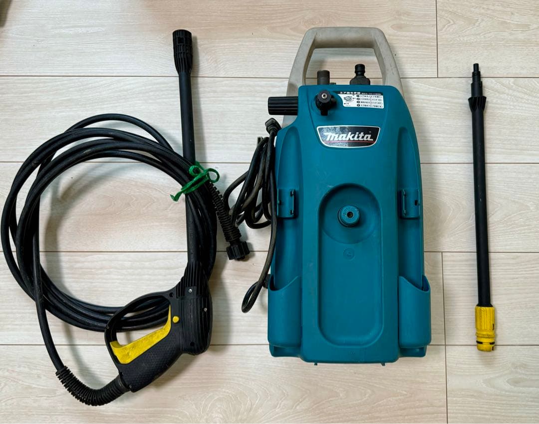 マキタ makita 高圧洗浄機 MHW710 - メルカリ