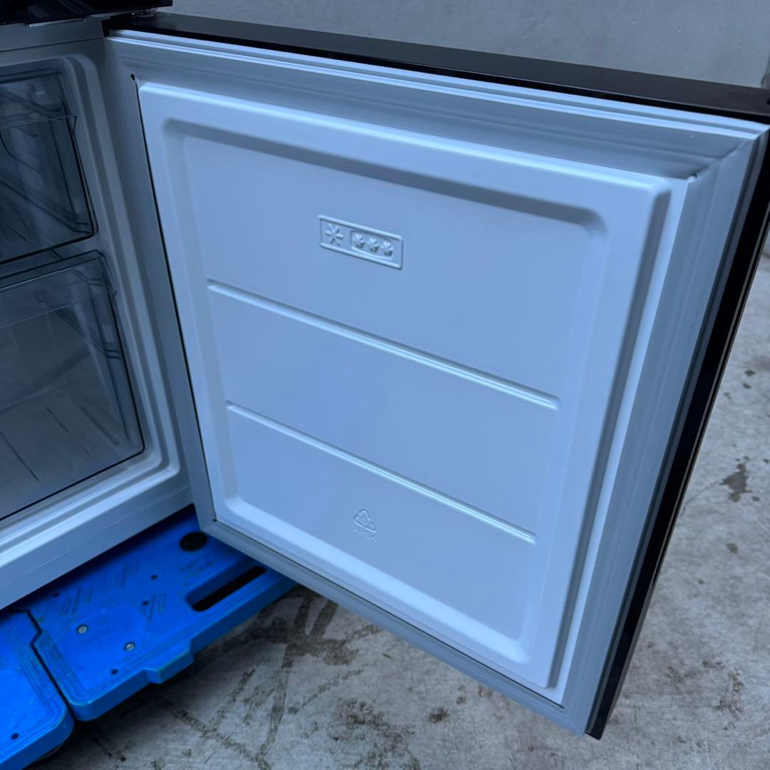 177⭐️2024年製美品☆ツインバード 冷蔵庫 ミラー ブラック 鏡