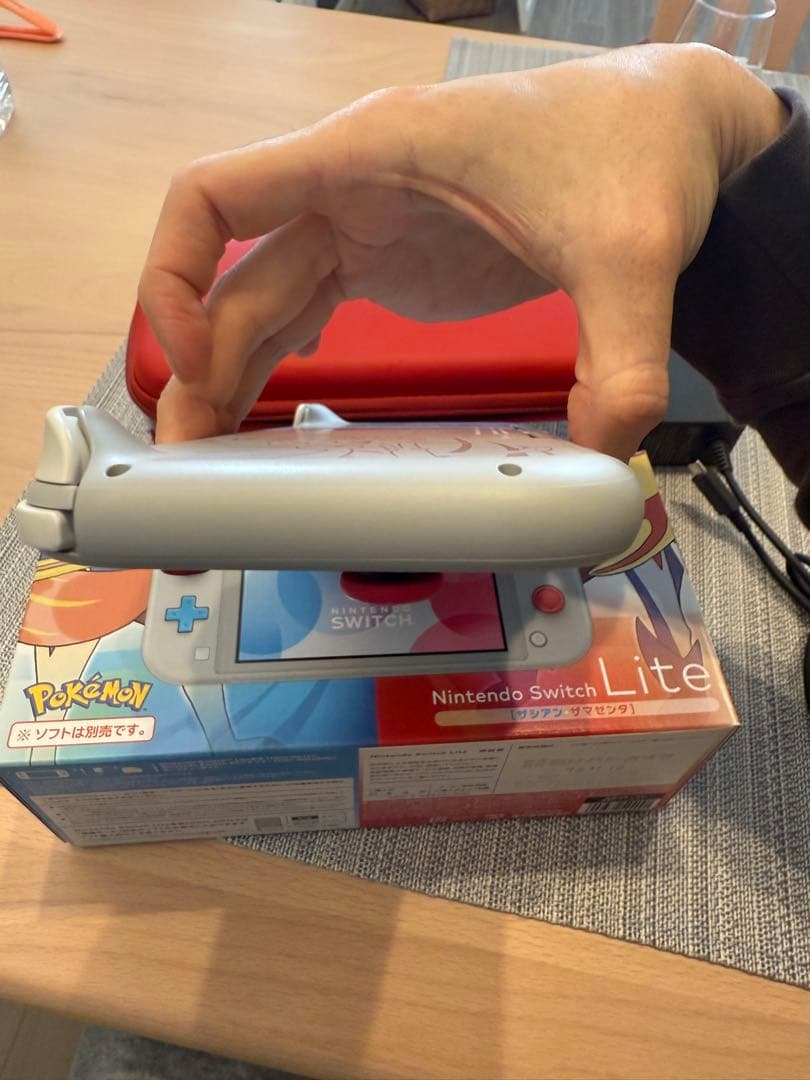 お得 4点セット】Nintendo Switch Lite ポケモンデザイン 【お得