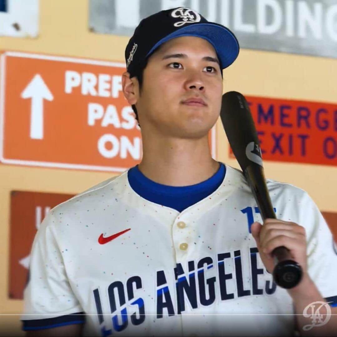 ロサンゼルスドジャース シティ コネクトMLB リミテッドユニフォーム