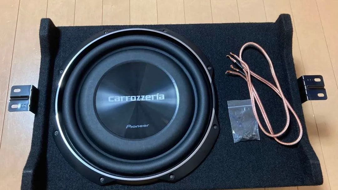 美品サブウーハー パイオニア カロッツェリアTS-W3020とUD-SW300D