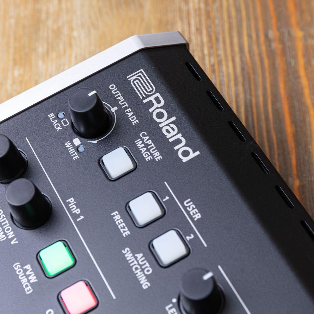 ①美品】Roland V-8HD HDMI 8入力 ビデオスイッチャー 元箱付 - メルカリ