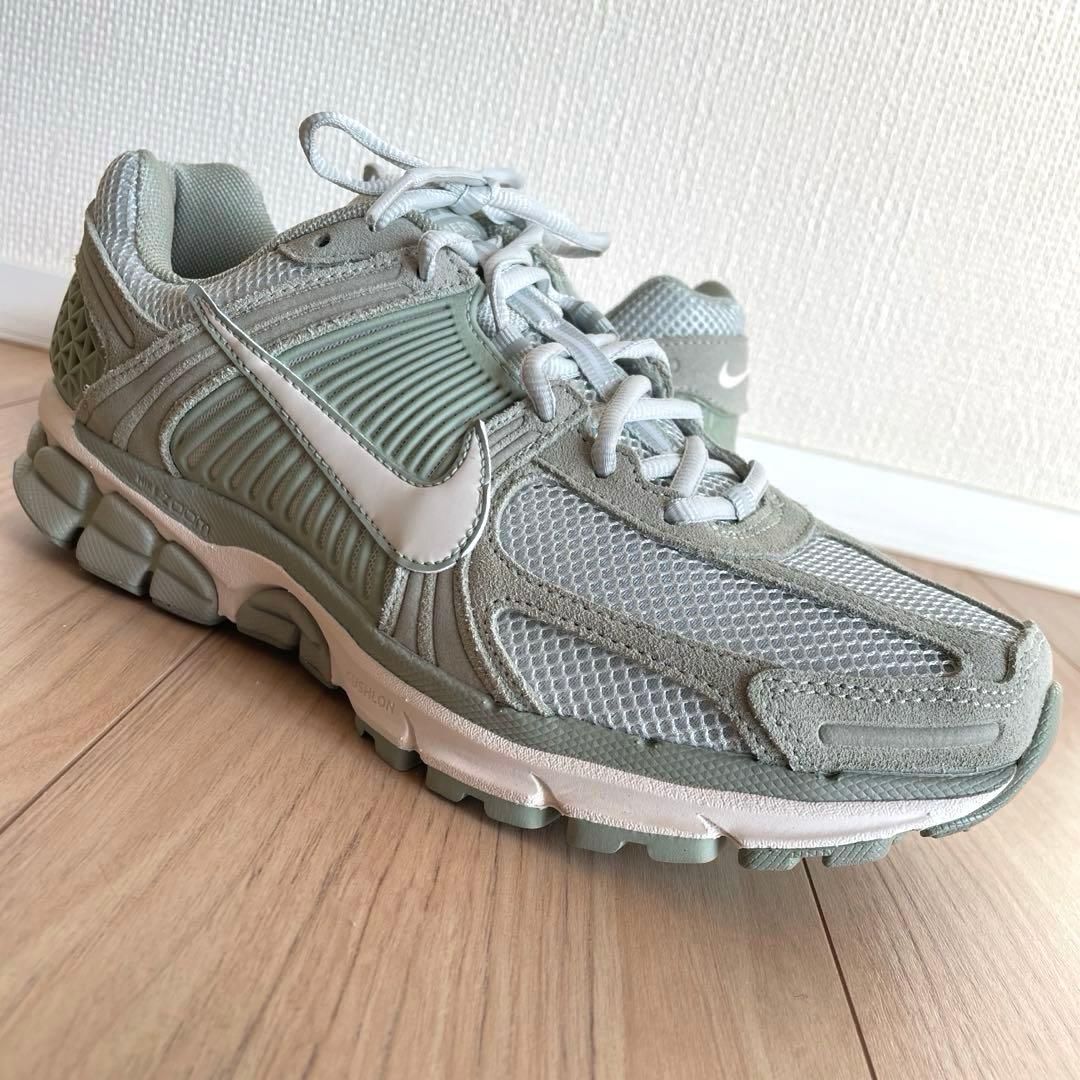 NIKE ナイキ　ZOOM VOMERO 5 ズーム ボメロ 5 27.5cm