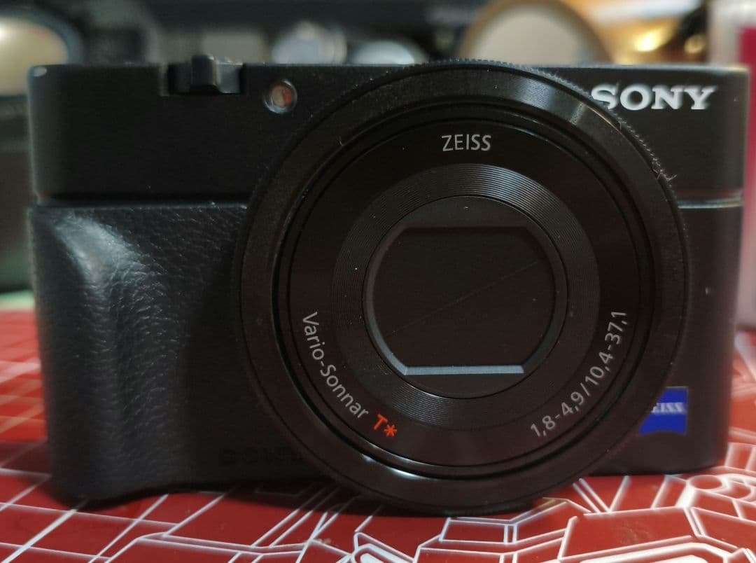 デジタルカメラ SONY RX100 Amazon | Sony Cyber-shot DSC-RX100 V 20.1 MP Digital Still Camera