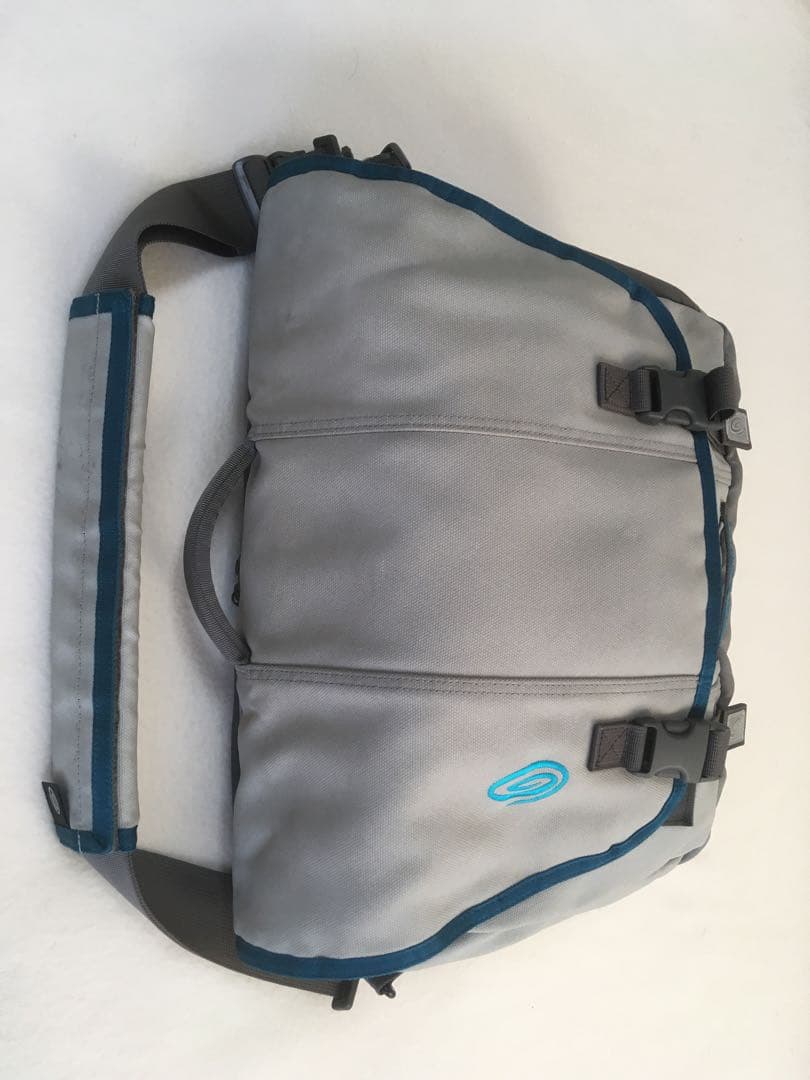 TIMBUK2 クラシック メッセンジャーバッグ ライトグレー Mサイズ