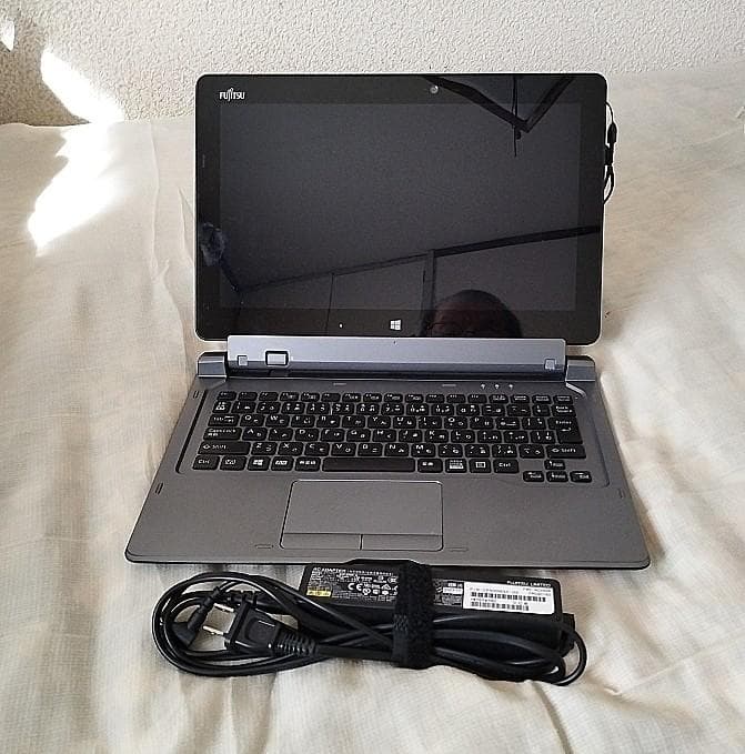 FujitsuArrowsTab Q665/L FARQ05001 中古品 楽天市場】富士通 ARROWS Tab Q665/M Core m-5Y10c メモリ4GB SSD128GB