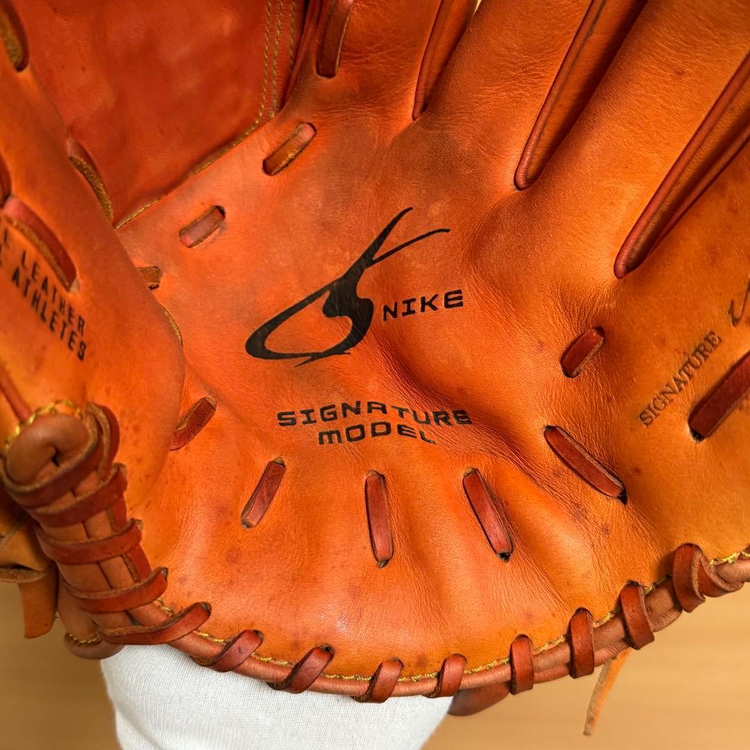 ナイキ シグネチャー 上原浩治モデル 投手向け 軟式用 野球 グローブ