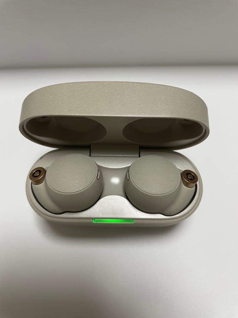 SONY wf-1000xm4 プラチナシルバー イヤホンバッテリー新品交換済み