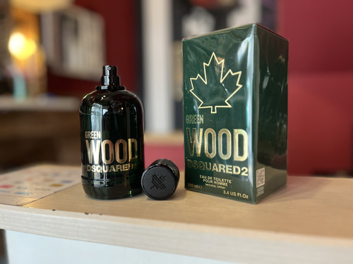ディースクエアード ウッド グリーン オーデトワレ 100mL | hanamushi