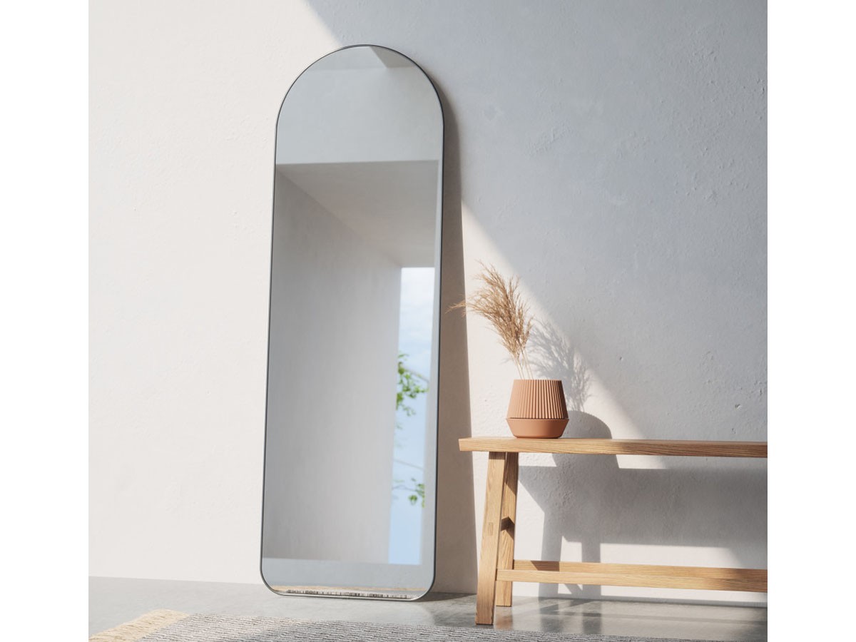 Umbra Hubba Arched Leaning Mirror / アンブラ フーバ アーチド