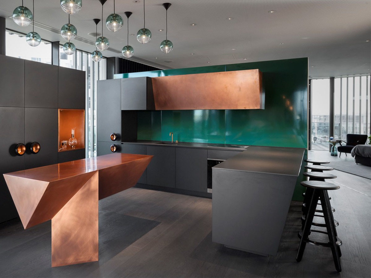 Tom Dixon. Slab Bar Stool / トム・ディクソン スラブ バー スツール