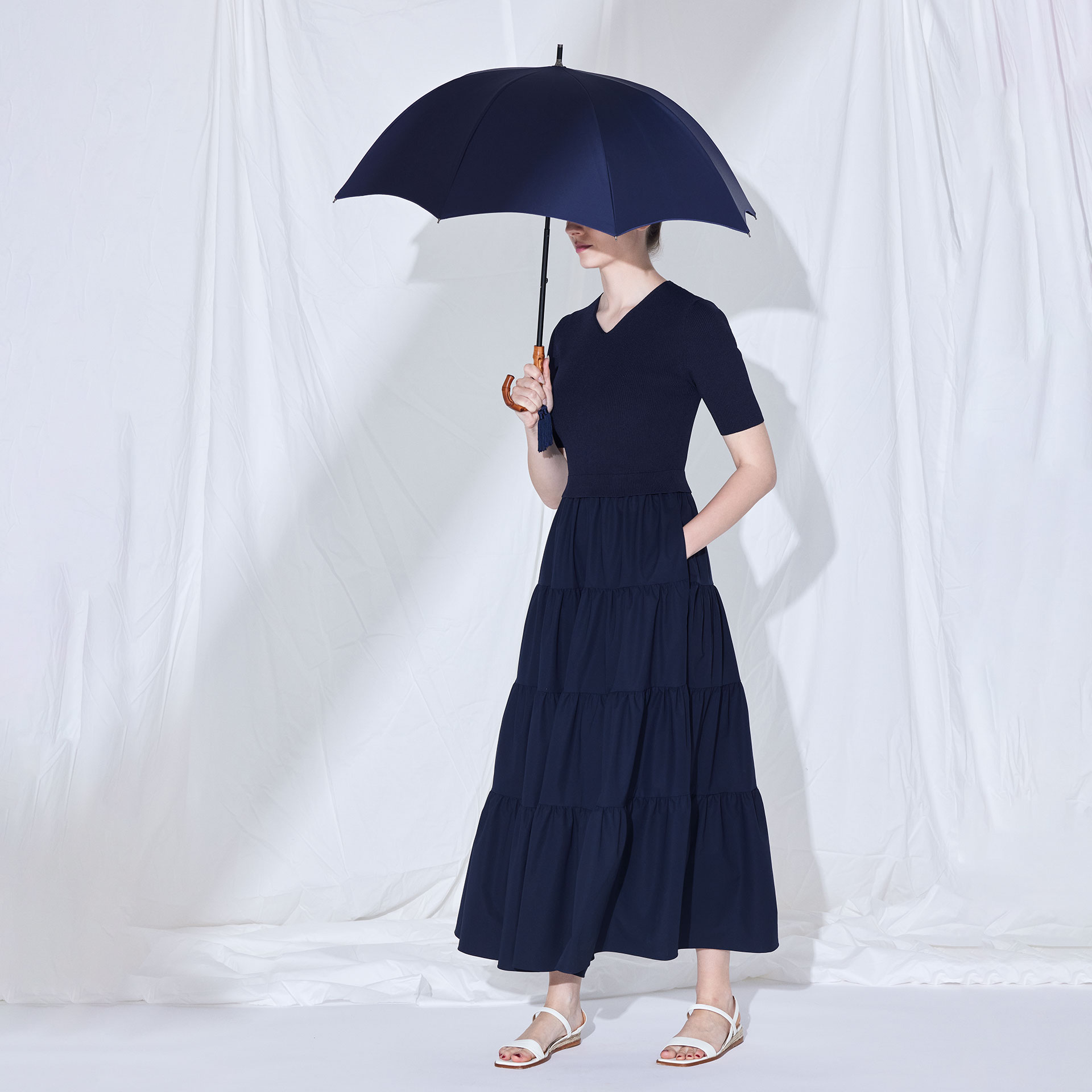 m,i,d, navy×芦屋ロサブラン】三越伊勢丹ONLINE / 先行販売スタート