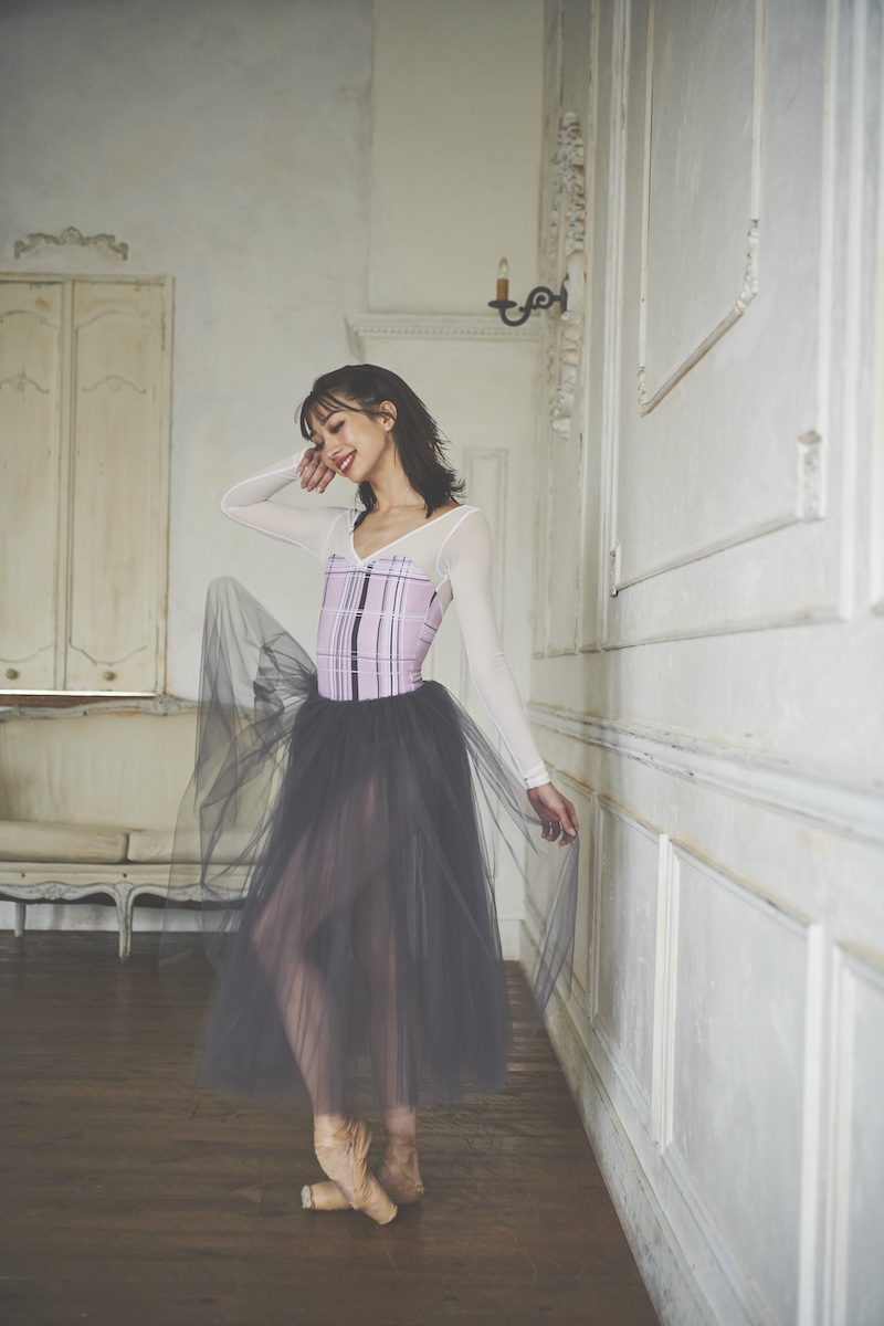 stina / type V lucky / silky pink check