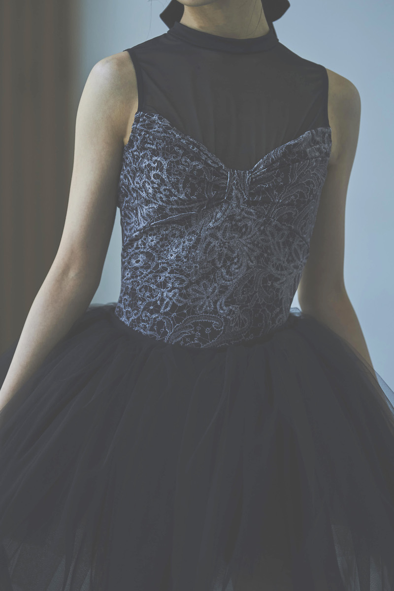 stina / type Y neck ribbon / eternal lace black