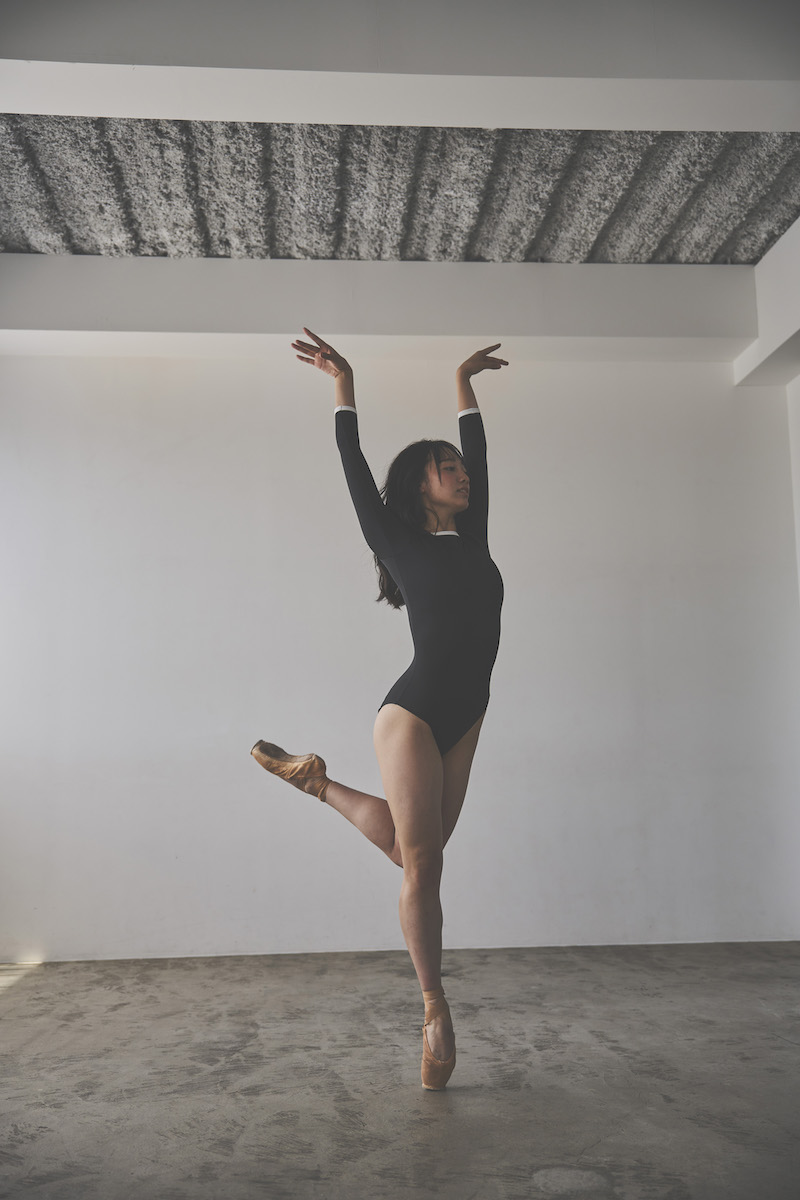 stina / Retune.stina / Nocturne / black