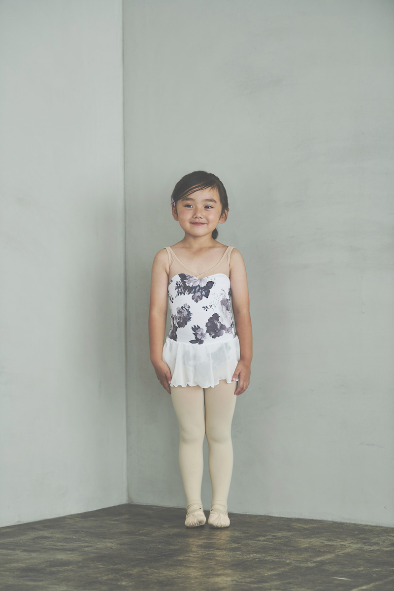 stina / type X common sense / dreamy white / kids / girl