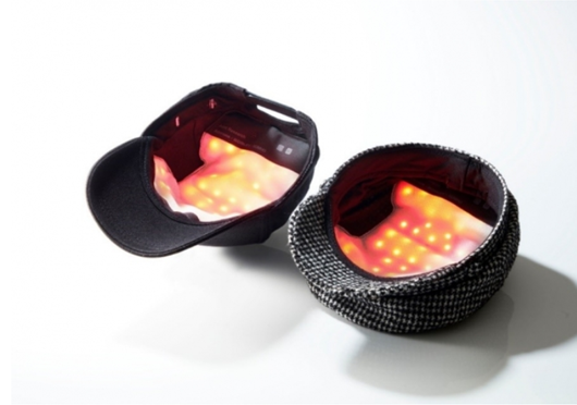 赤色LED機器」アデランス 育毛・薄毛 - 巣鴨千石皮ふ科