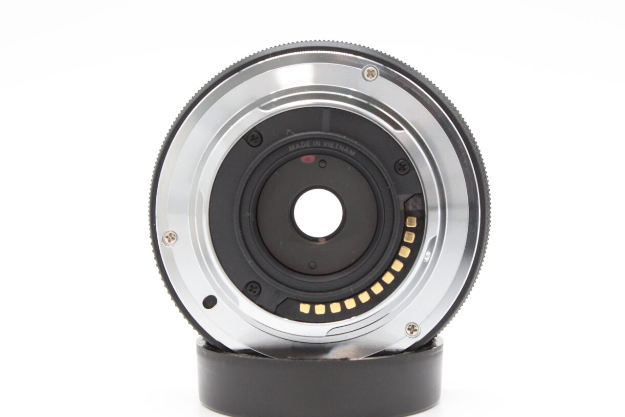 OLYMPUS E-PL3 14-42mm EZパンケーキズームレンズ付き Amazon