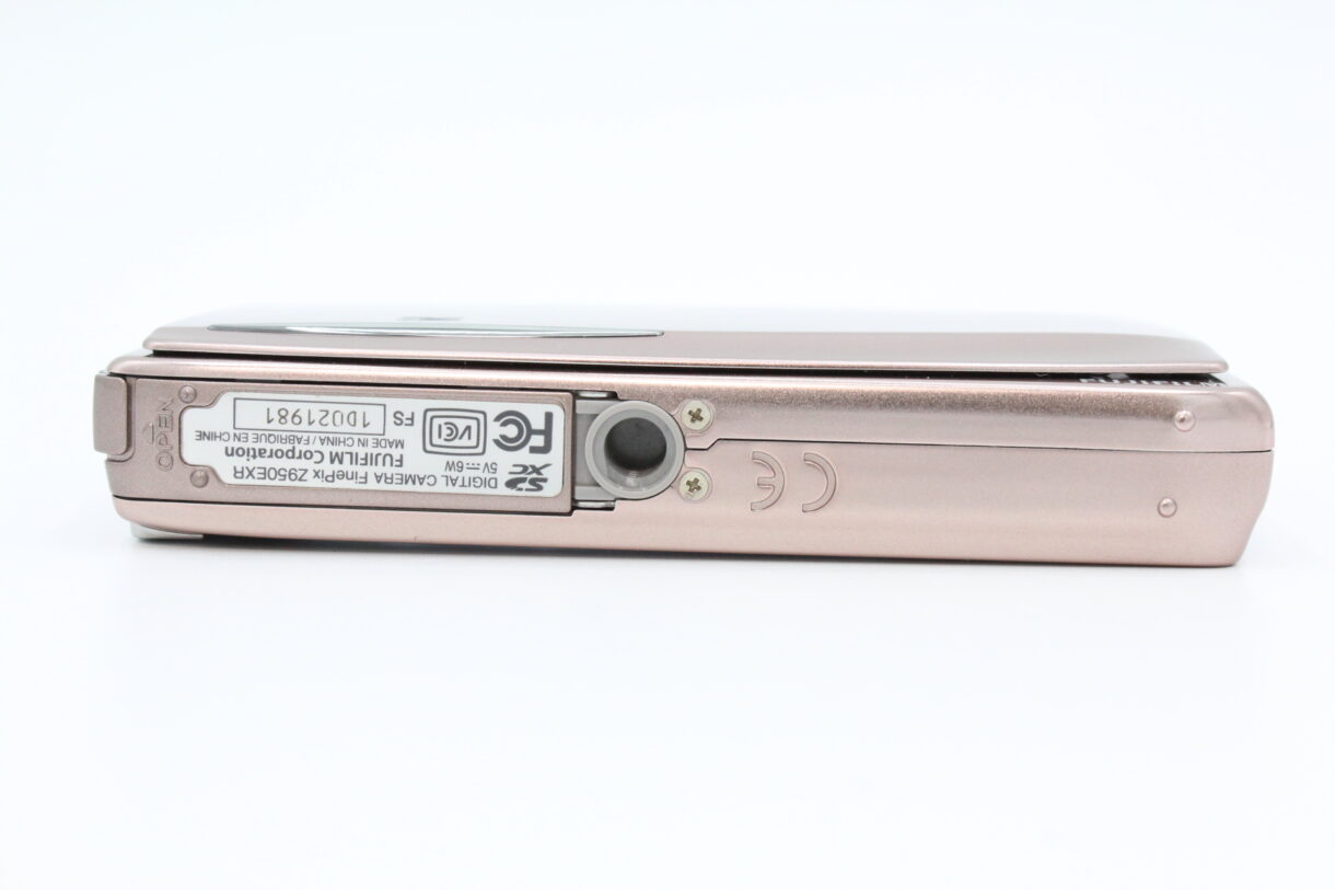 美品】FUJIFILM 富士フイルム FINEPIX Z950 EXR ﾋﾟﾝｸｺﾞｰﾙﾄﾞ #LE2024439