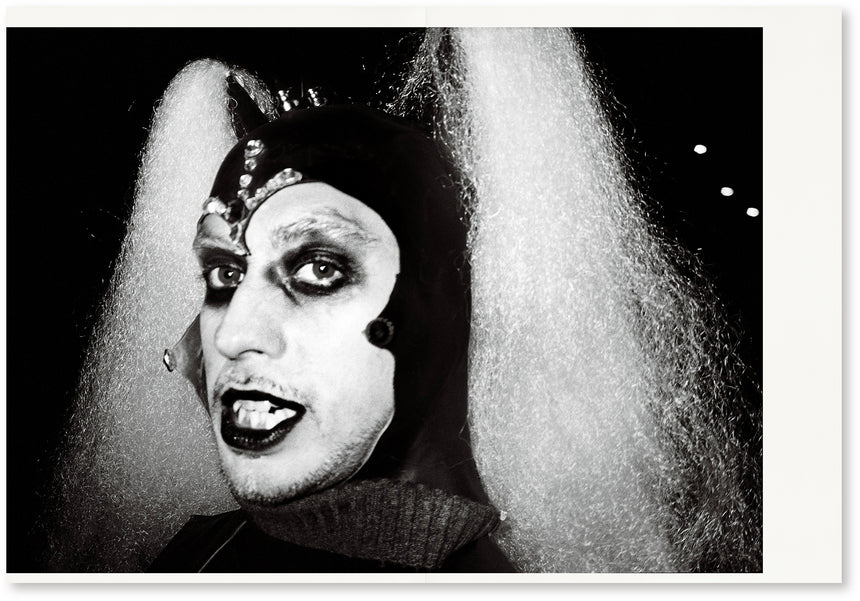 WOW Mario Testino – SUPER LABO