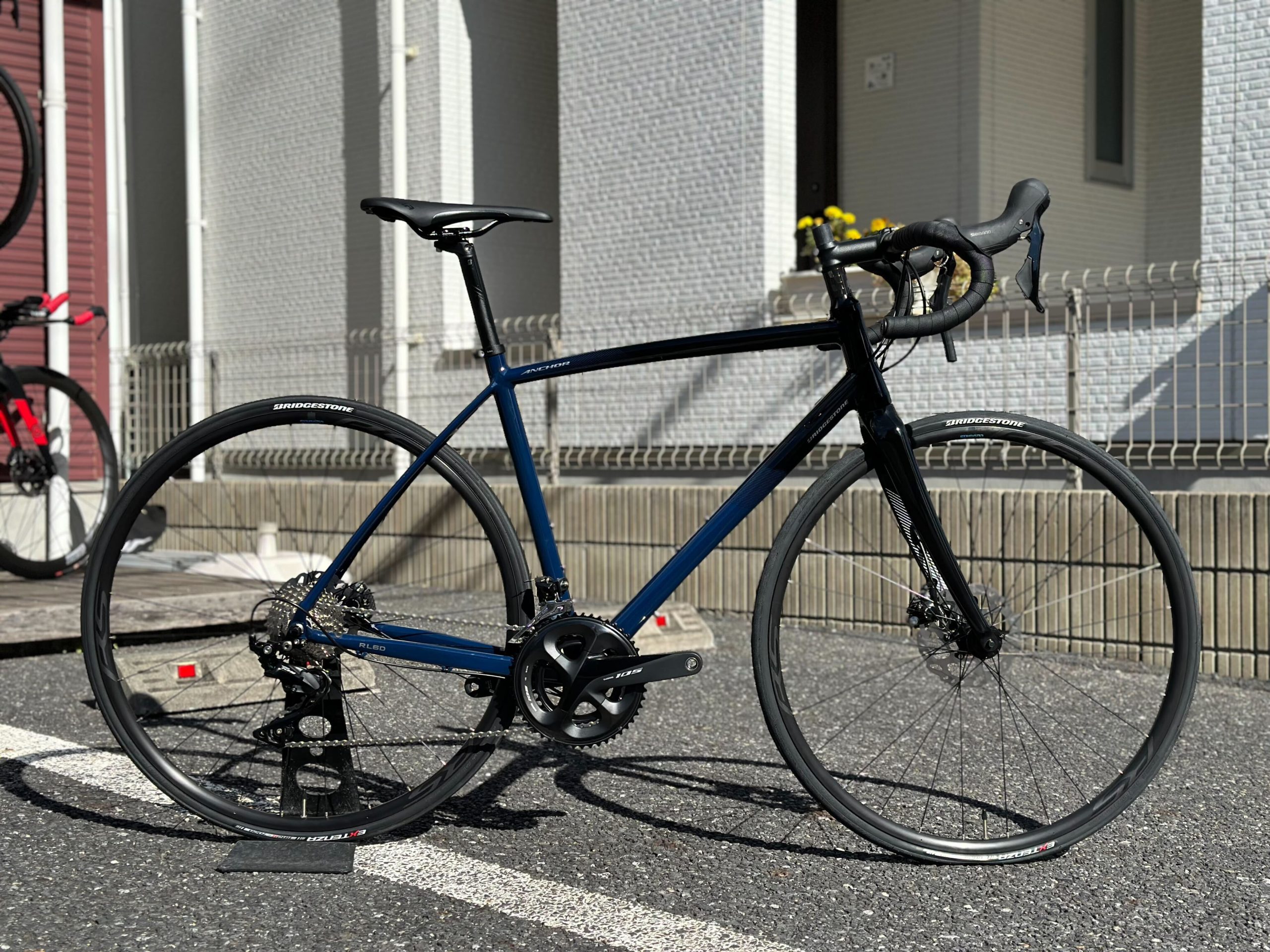 SALE！！ ロングライドモデルの大定番【ANCHOR RL6D】シマノ105仕様11